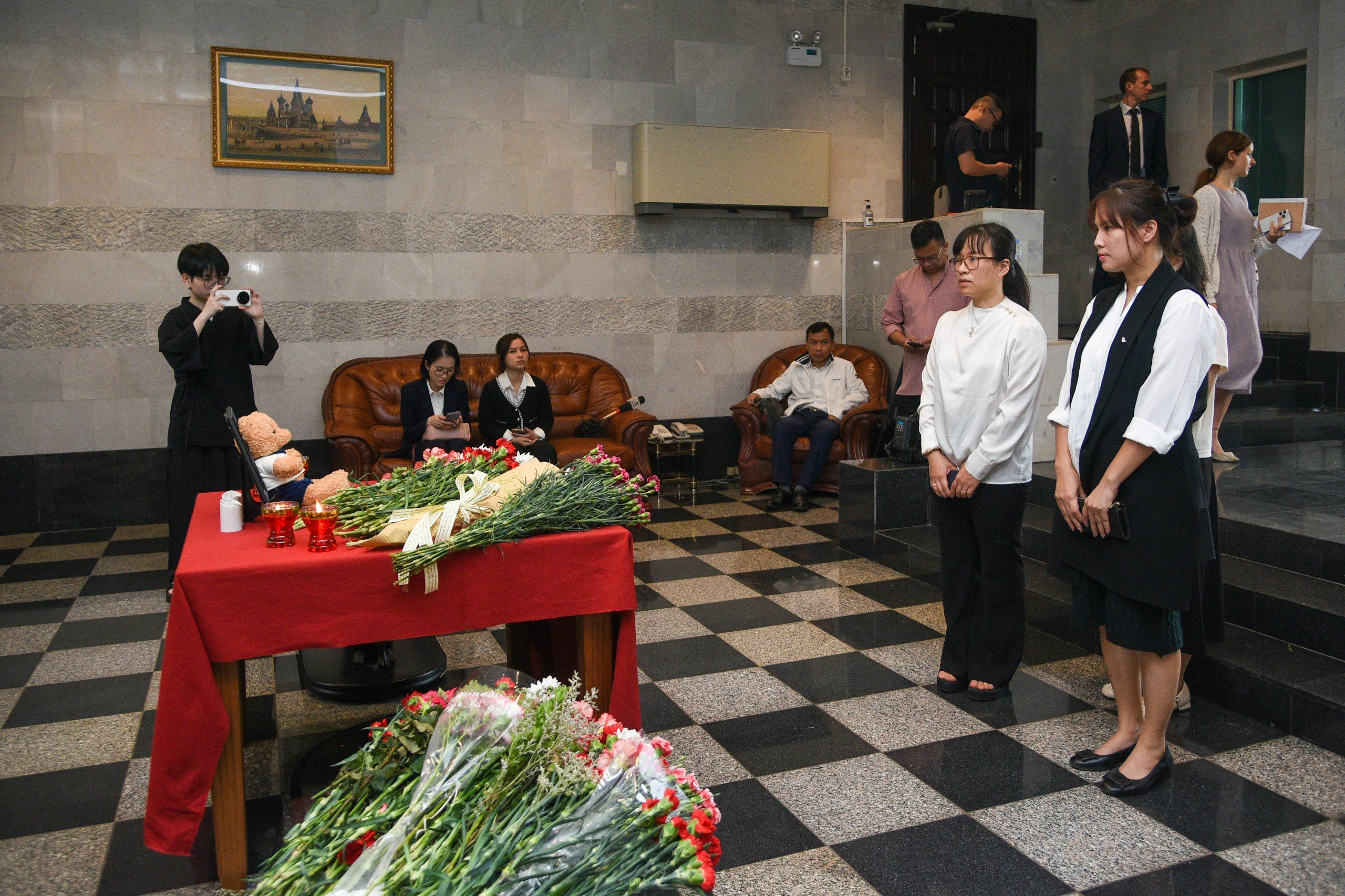 Đại sứ Nga Betzdetko: Biết ơn và coi trọng sự đoàn kết của Việt Nam sau vụ khủng bố tại Nga- Ảnh 3.