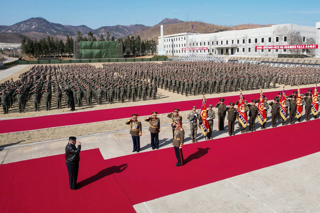 Nhà lãnh đạo Triều Tiên thăm đơn vị xe tăng, kêu gọi sẵn sàng chiến đấu- Ảnh 1.