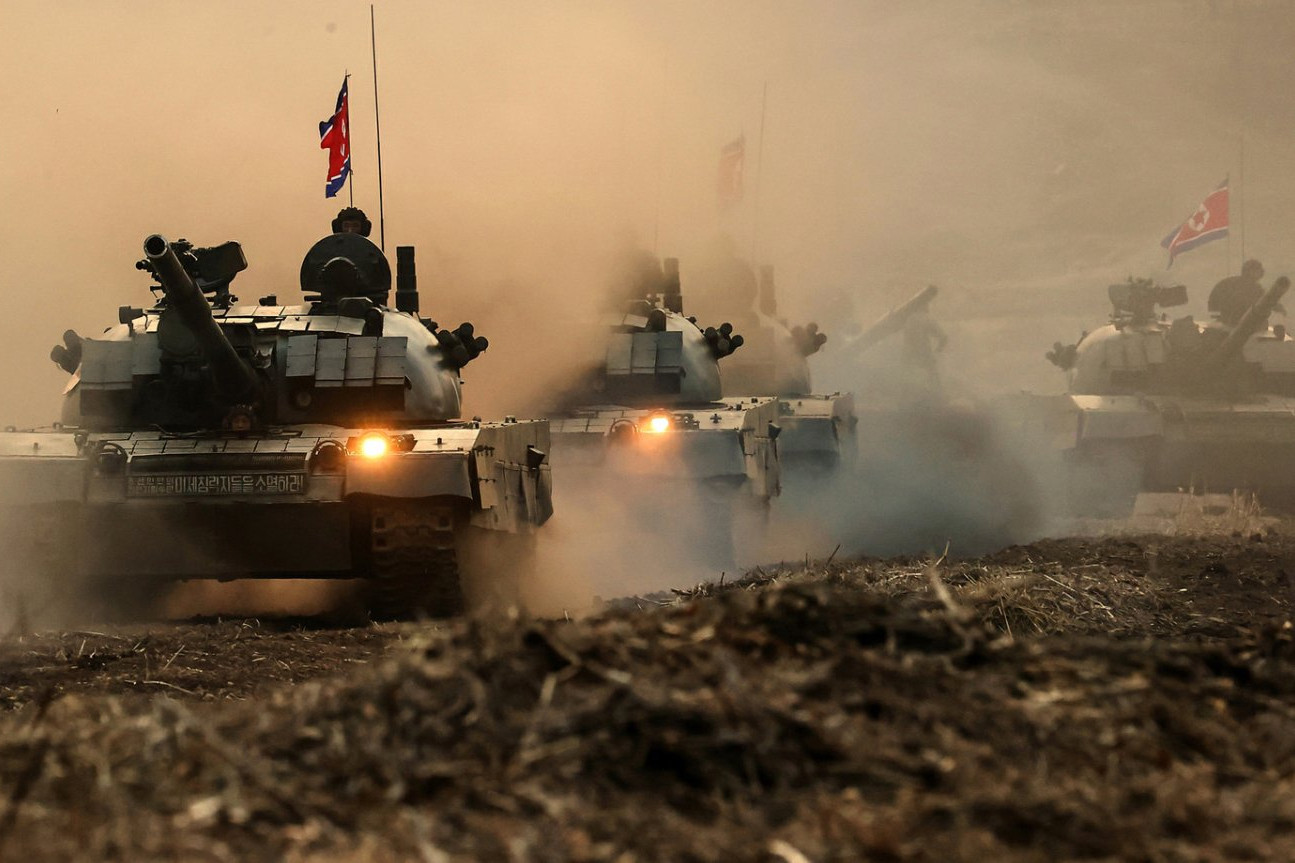 Nhà lãnh đạo Triều Tiên thăm đơn vị xe tăng, kêu gọi sẵn sàng chiến đấu- Ảnh 5.