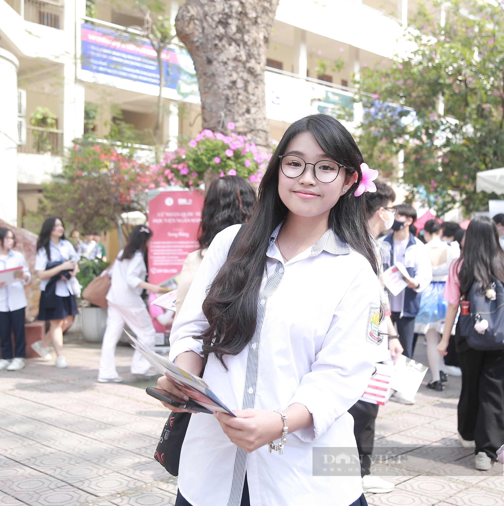 Học sinh Hà Nội trúng tuyển sớm trường "hot" vẫn hào hứng tham gia hướng nghiệp để thêm cơ hội - Ảnh 3.