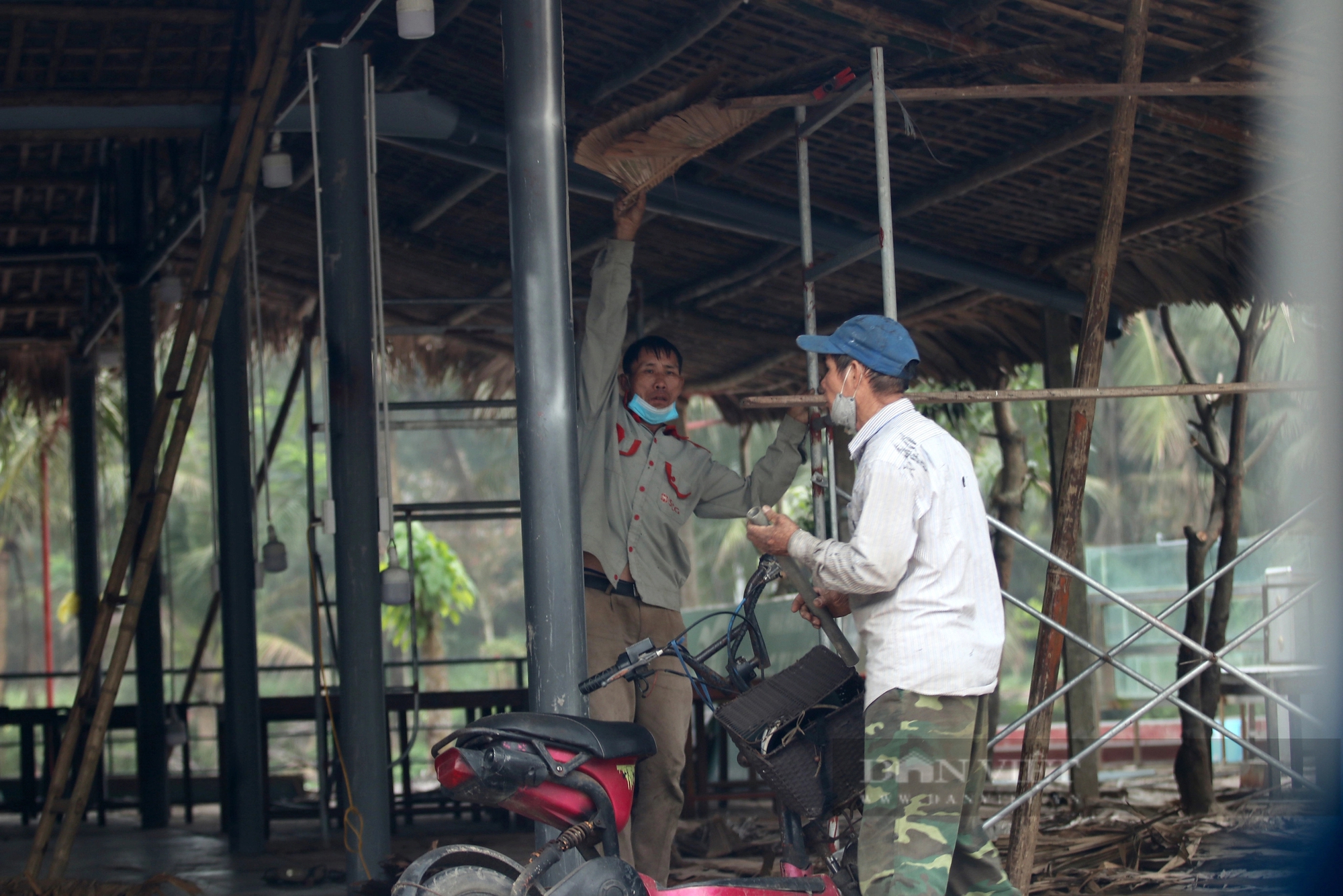 Hà Tĩnh: Ki ốt, nhà hàng dựng lên lộn xộn trong dự án quần thể du lịch sinh thái biển Xuân Thành- Ảnh 6.