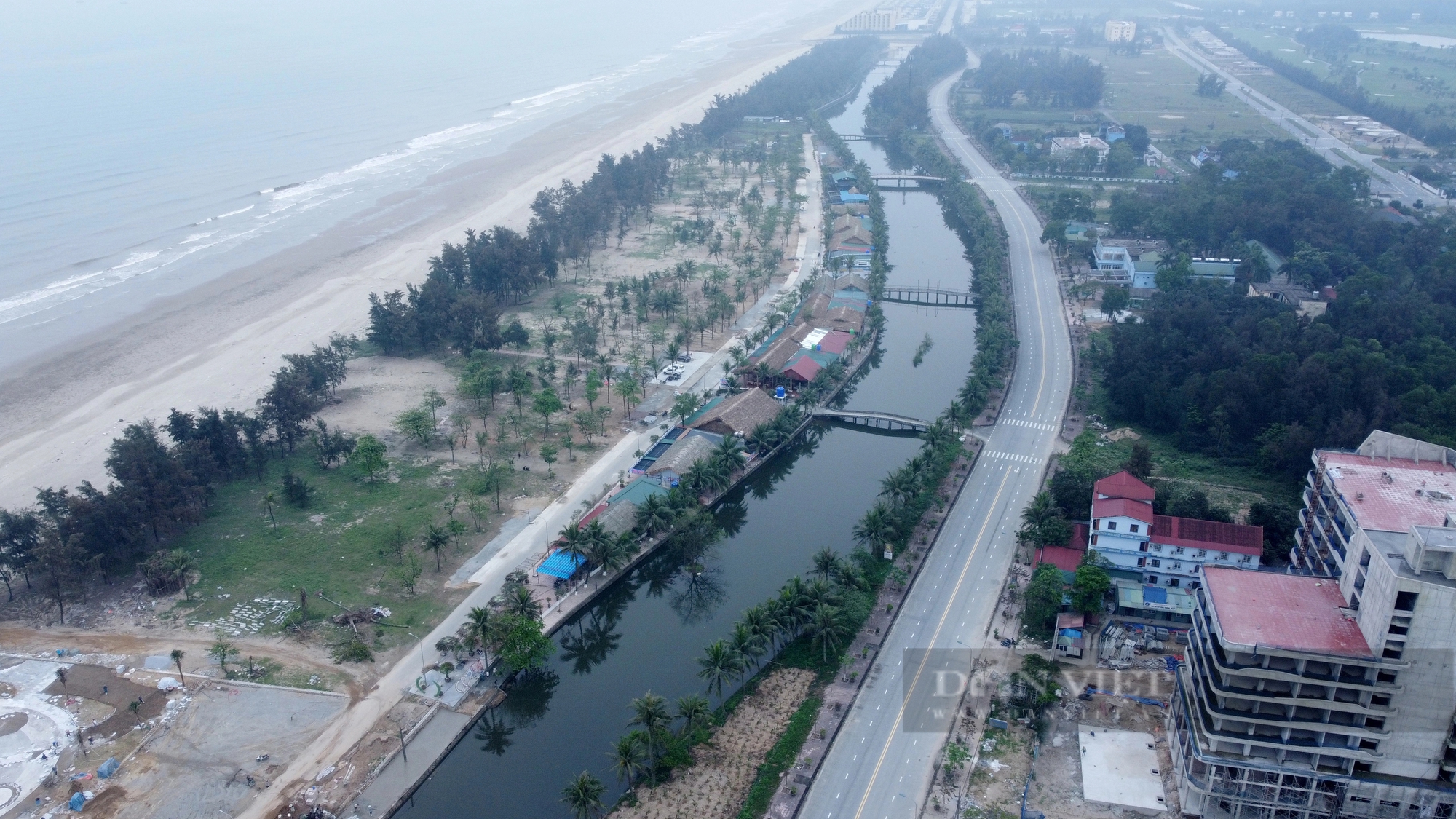 Hà Tĩnh: Ki ốt, nhà hàng dựng lên lộn xộn trong dự án quần thể du lịch sinh thái biển Xuân Thành- Ảnh 9.