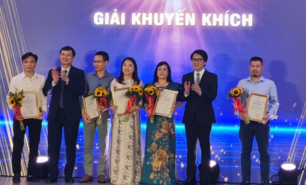 Báo Dân Việt đoạt giải Báo chí 