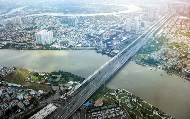 Tiền lương chức vụ Chủ tịch UBND quận tại TP Hồ Chí Minh năm 2024 chính xác và đầy đủ