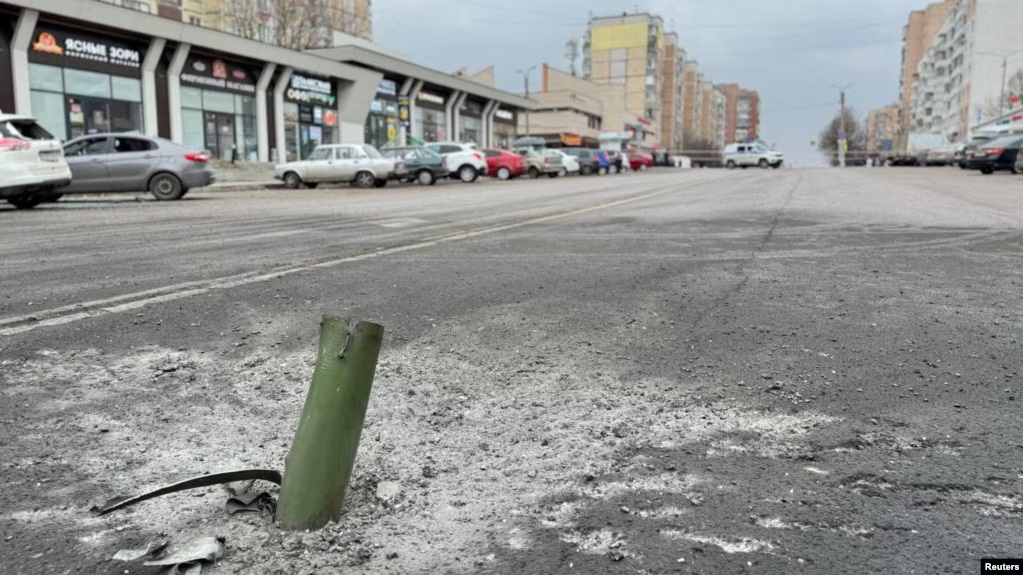 Nga bắn hạ 18 tên lửa Ukraine ở Belgorod, tăng tốc không kích tìm lỗ hổng phòng không của Kiev- Ảnh 1.