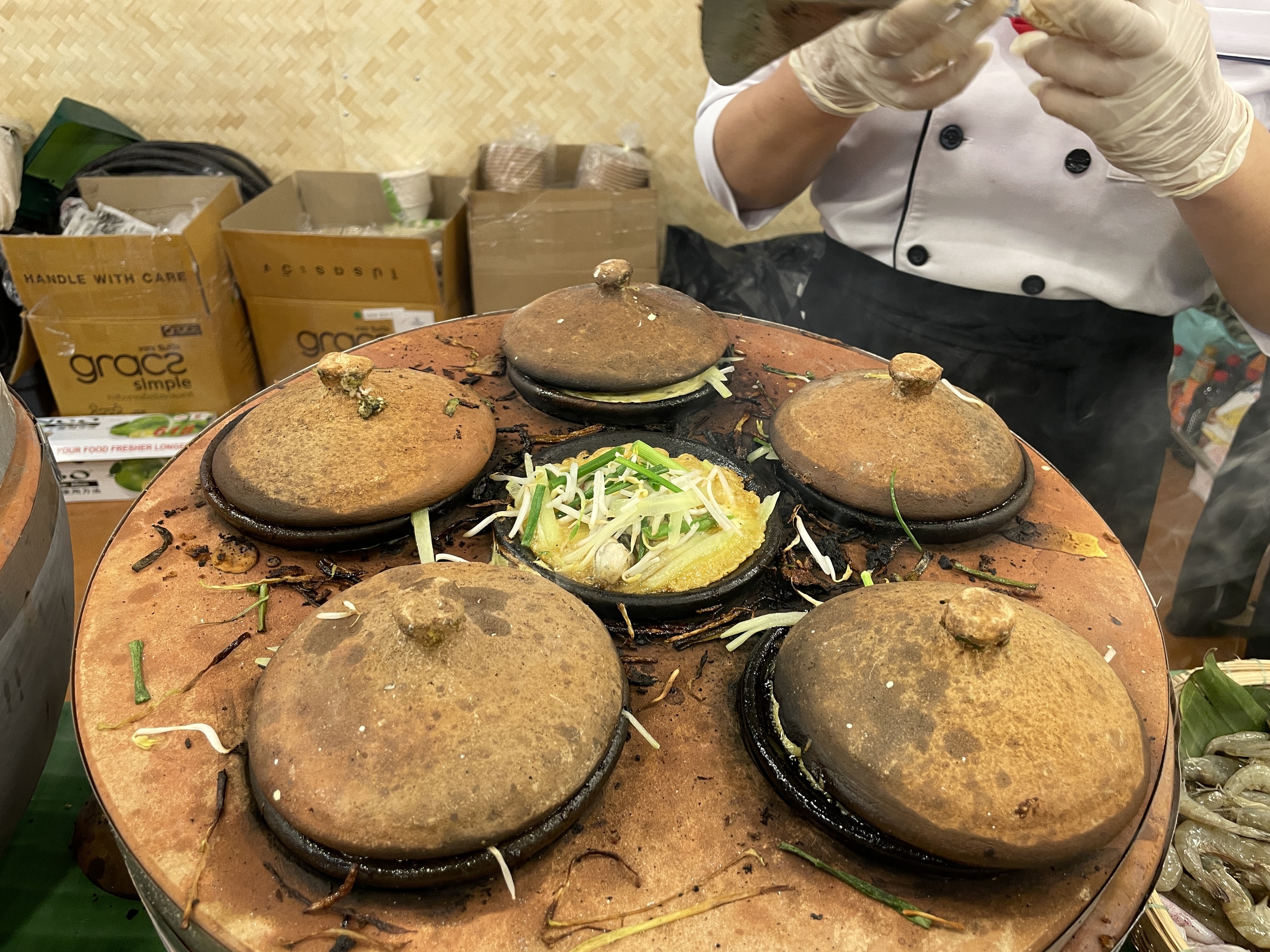 Thưởng thức 400 đặc sản, món nào cũng ngon tại lễ hội ẩm thực đang diễn ra ở TP.HCM- Ảnh 6.