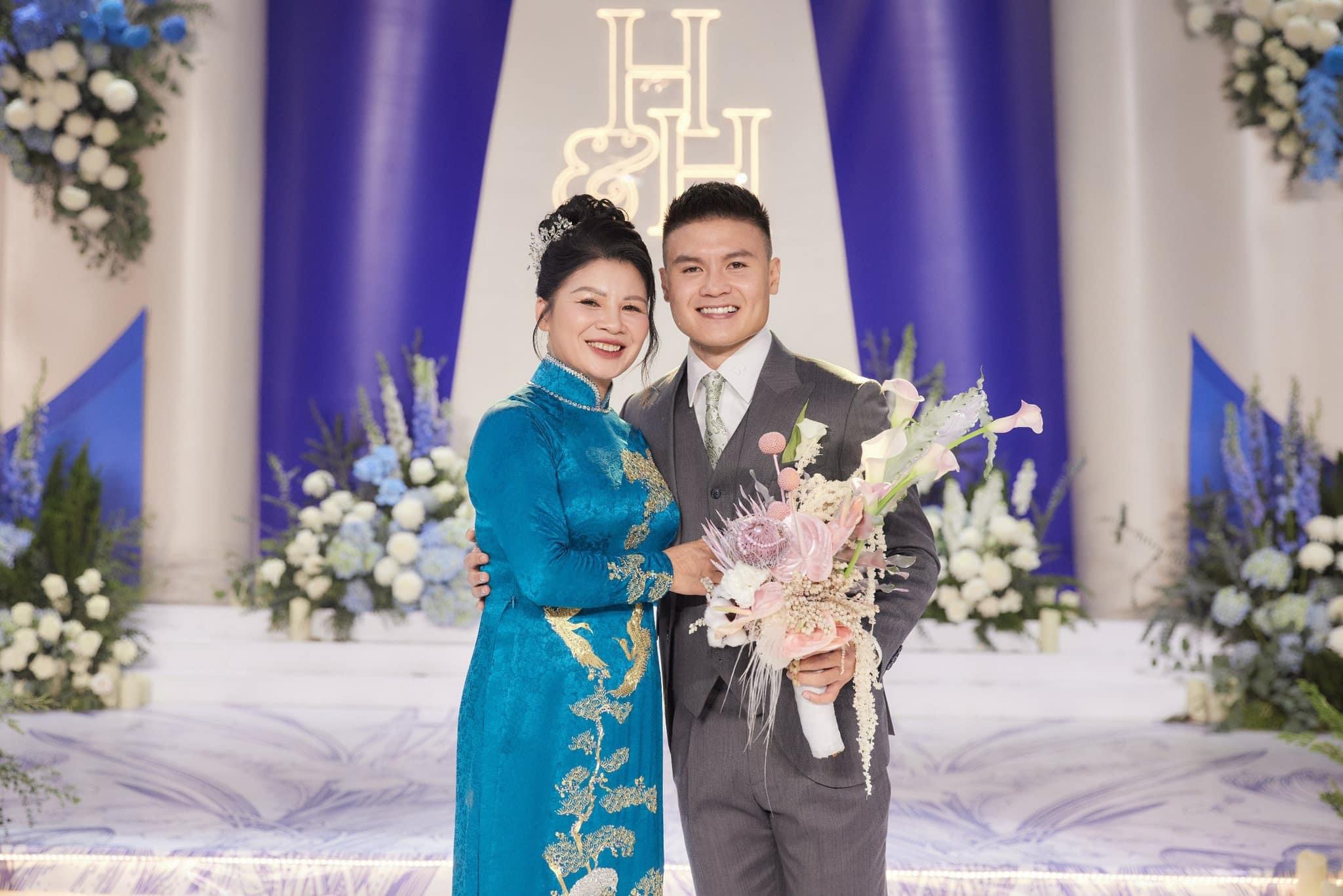 HLV Park Hang-seo tham dự đám cưới của Quang Hải- Ảnh 4.