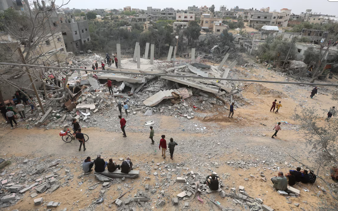 Israel oanh tạc trên không và trên bộ khắp Gaza, làm chết hàng chục người Palestine