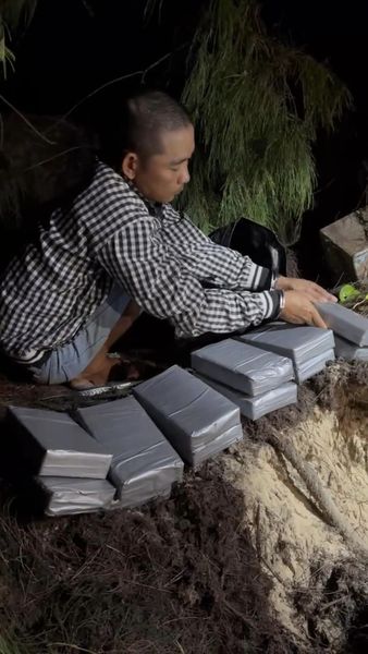 Thu giữ tang vật hơn 20kg, nghi là lượng ma túy lớn nhất từ trước đến nay ở Bà Rịa-Vũng Tàu- Ảnh 1.