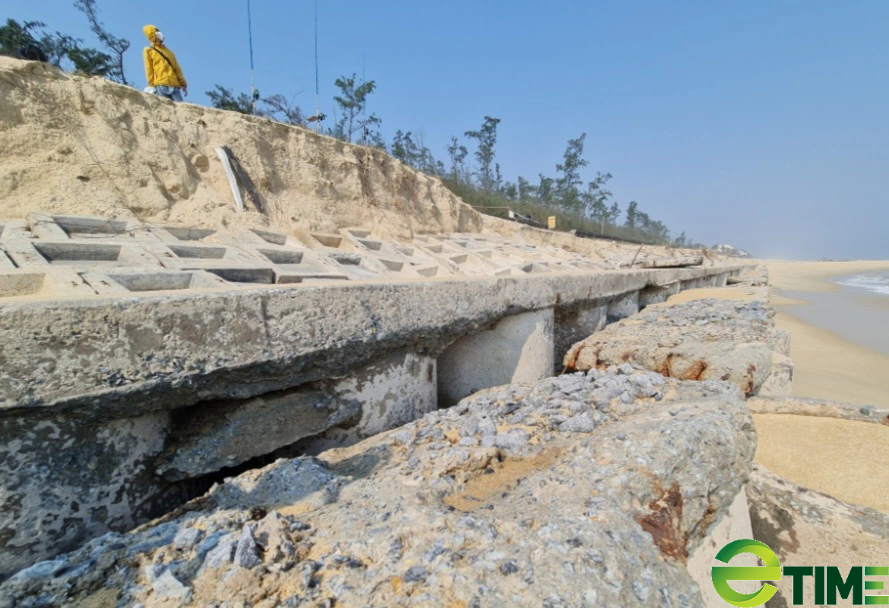 Quảng Nam đề xuất Trung ương hỗ trợ 800 tỷ đồng xây dựng bờ kè Tam Thanh- Ảnh 2.