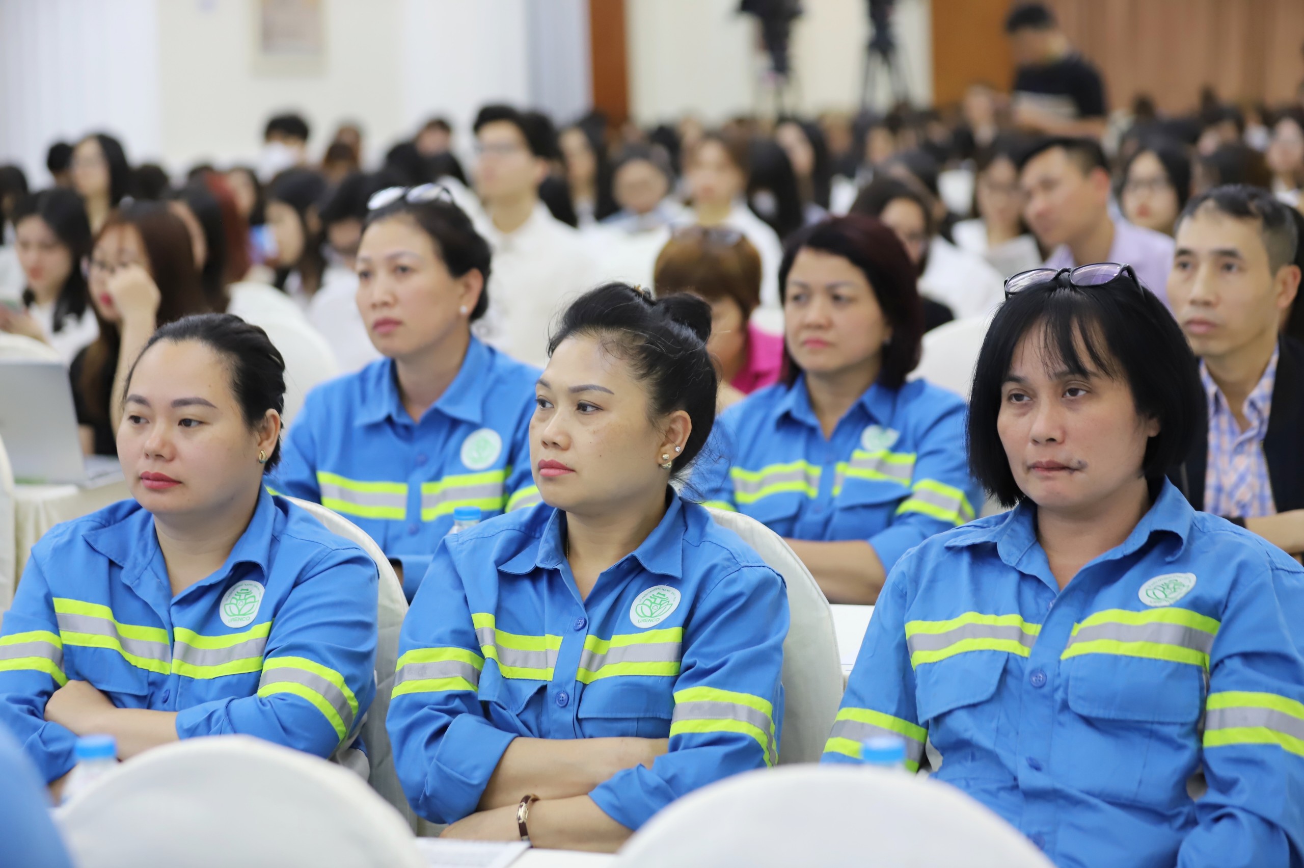 Cách tính tiền thai sản khi sinh con mới nhất sau ngày 1/7/2024 - Ảnh 2.