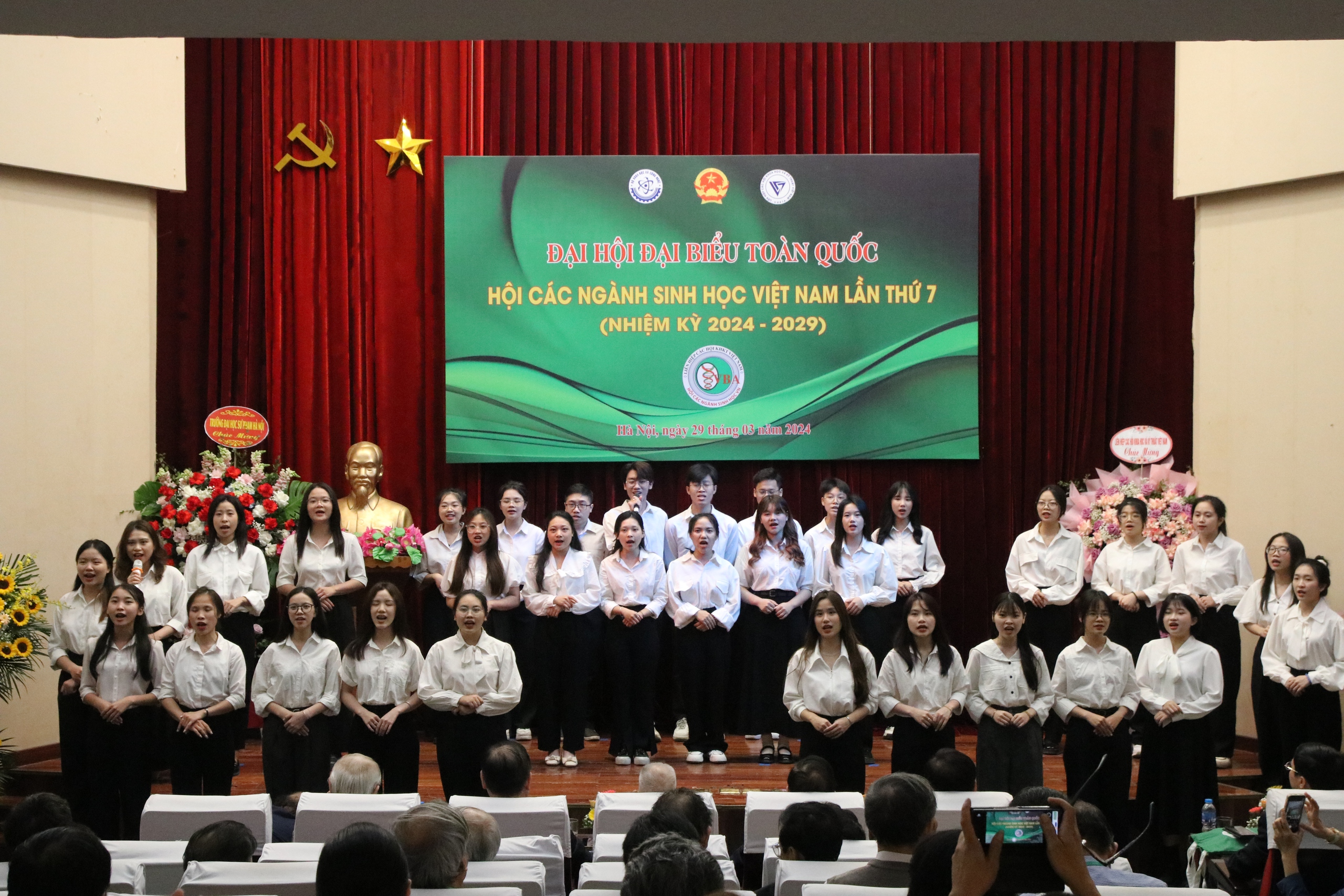 Đại hội Hội các ngành Sinh học Việt Nam lần thứ VII (nhiệm kỳ 2024- 2029): GS.TS Lê Trần Bình tái cử Chủ tịch Hội- Ảnh 7.