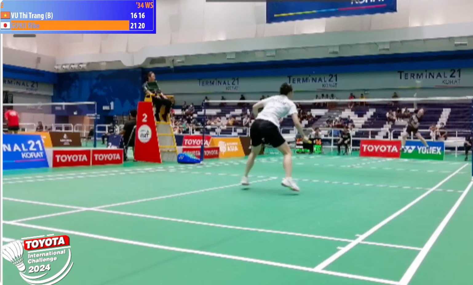 Thua tay vợt Nhật Bản kém 10 tuổi, Vũ Thị Trang dừng bước ở tứ kết giải cầu lông quốc tế Thái Lan- Ảnh 3.