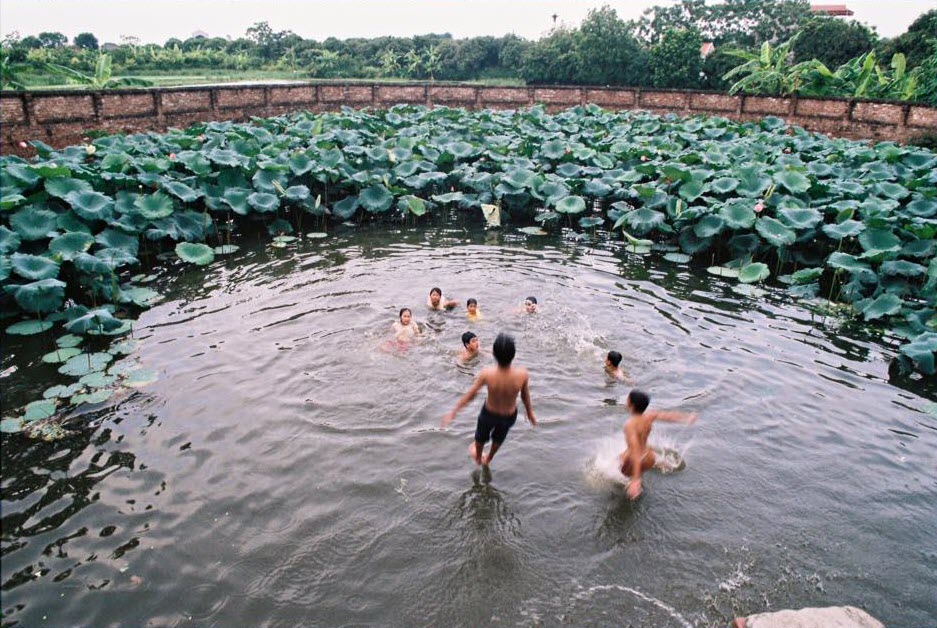 Kể chuyện làng: Ao xưa nơi chốn quê nhà- Ảnh 1.