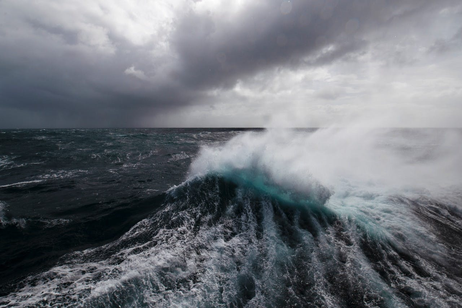 Những con sóng khổng lồ nguy hiểm nhất thế giới nằm ở đâu, cao bao nhiêu mét?- Ảnh 7.