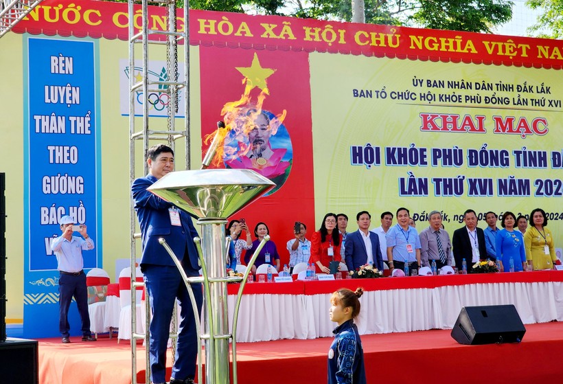 Hơn 2.500 vận động viên tranh tài tại Hội khỏe Phù Đổng tỉnh Đắk Lắk lần thứ XVI- Ảnh 1.