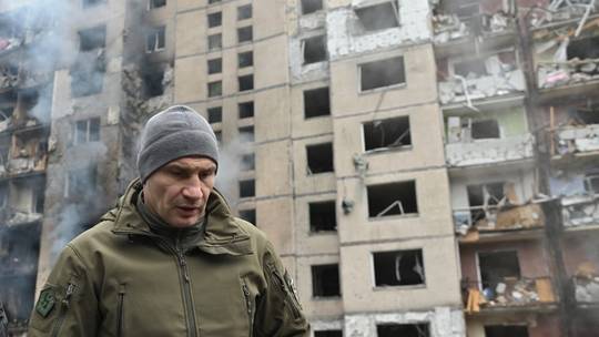 Thị trưởng Kiev chỉ trích ông Zelensky vì sa thải vị tướng hàng đầu- Ảnh 1.