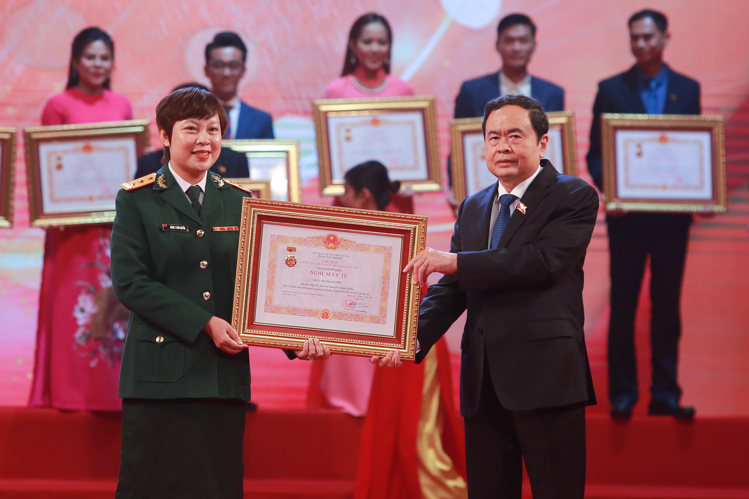 Hình ảnh Chủ tịch nước Võ Văn Thưởng dự Lễ trao tặng danh hiệu NSND, NSƯT lần thứ 10- Ảnh 10.