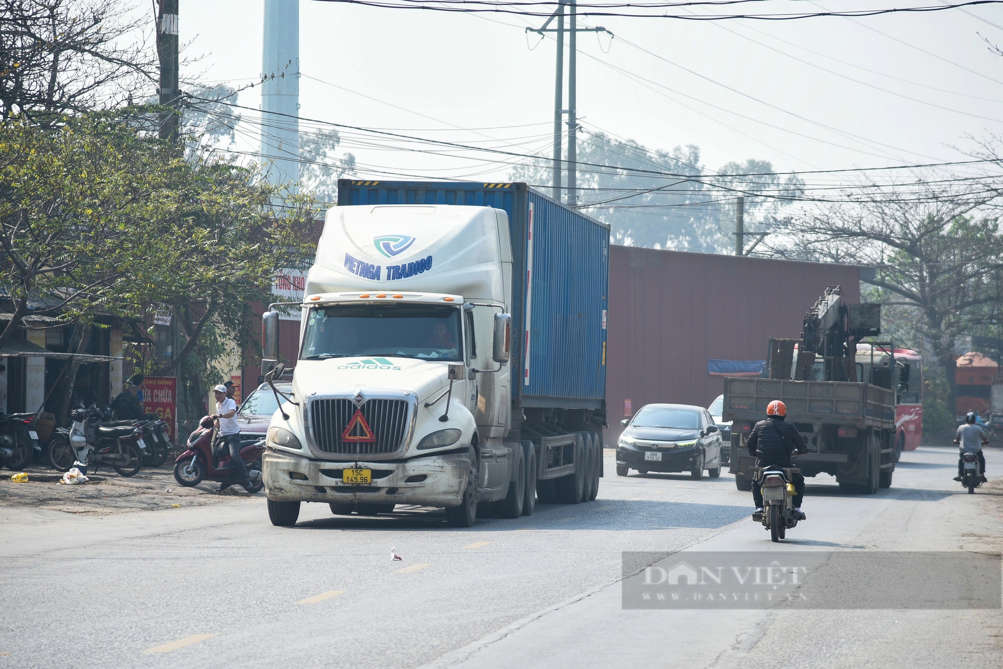Cận cảnh tuyến đường ở Hà Nội sắp được chi 2.800 tỷ đồng để mở rộng- Ảnh 4.