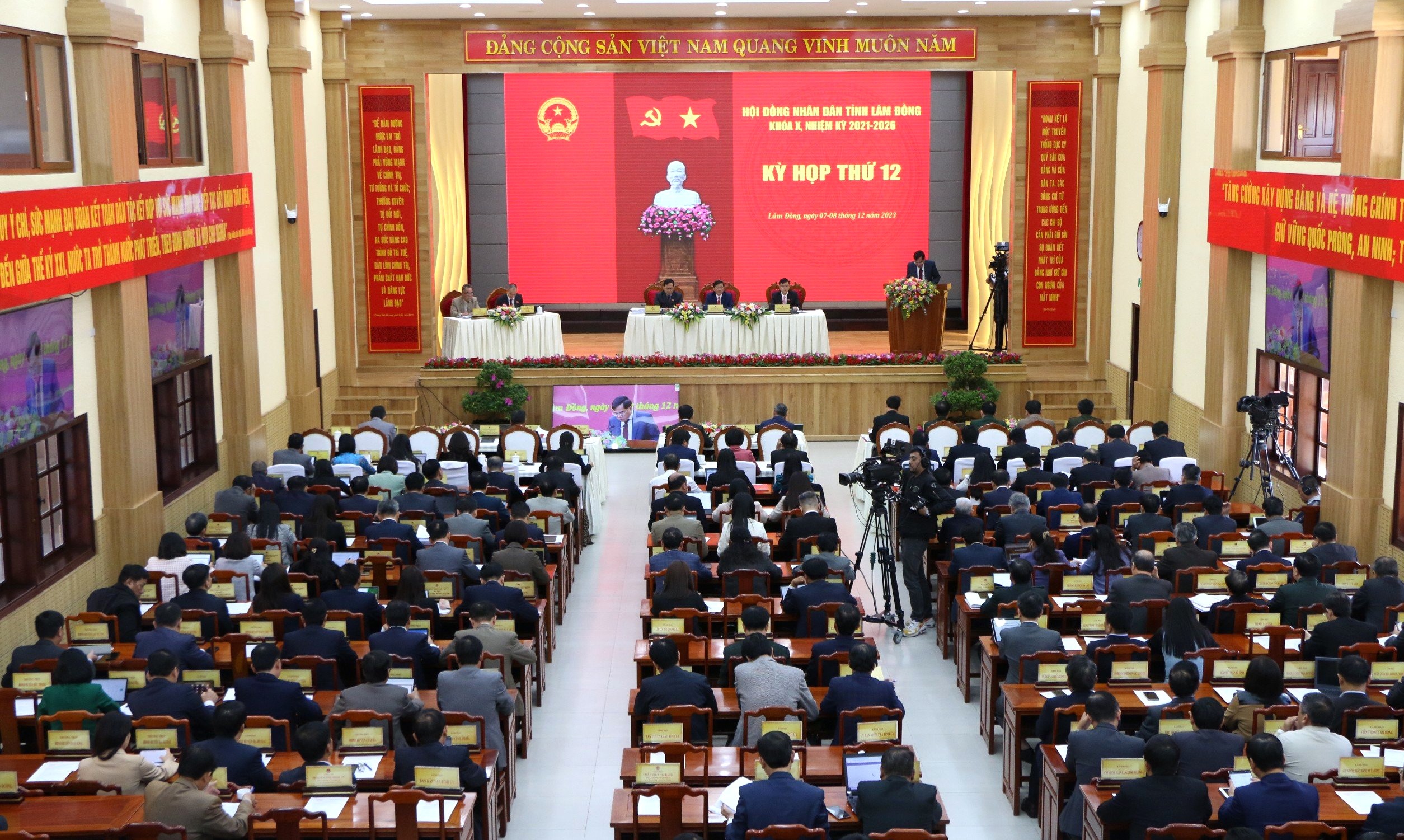 40 năm Báo NTNN: Từ loạt bài của Báo, HĐND tỉnh Lâm Đồng đã thay đổi chính sách về Chi hội trưởng nông dân- Ảnh 1.
