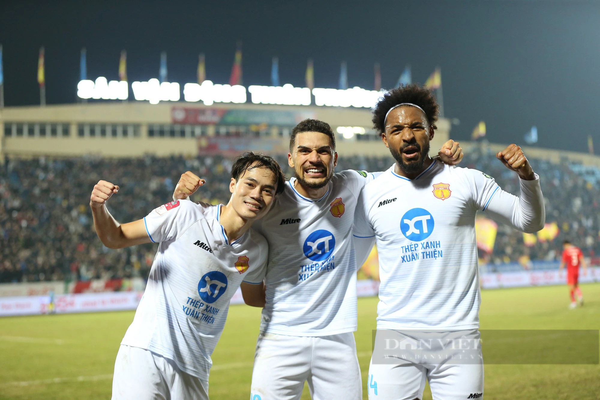 Thép Xanh Nam Định có quyết tâm vô địch V.League 2023/24?- Ảnh 1.