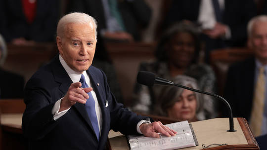 Tổng thống Biden tuyên bố Mỹ 'sẽ không cúi đầu' trước Nga- Ảnh 1.
