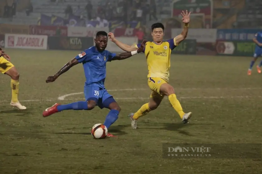 Hoa Hậu Đỗ Mỹ Linh “tiếp lửa", Hà Nội FC thắng đậm Quảng Nam- Ảnh 13.