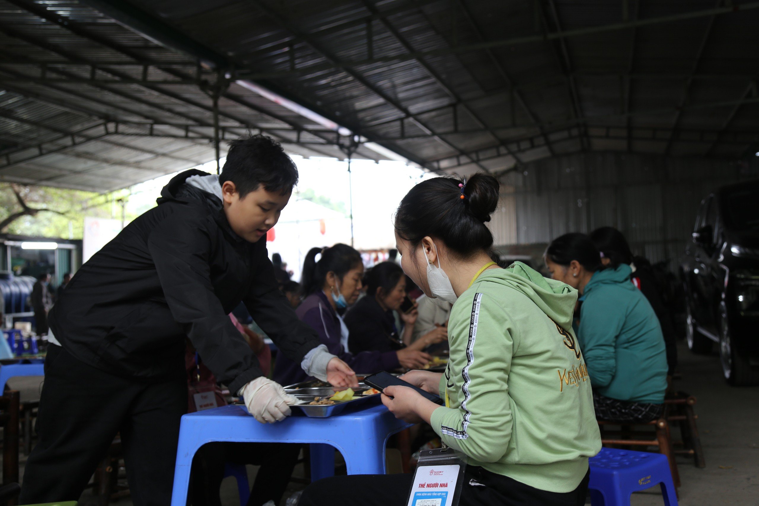 Phiên Chợ Trái Tim - Mái nhà của những trái tim rực lửa thiện nguyện- Ảnh 35.