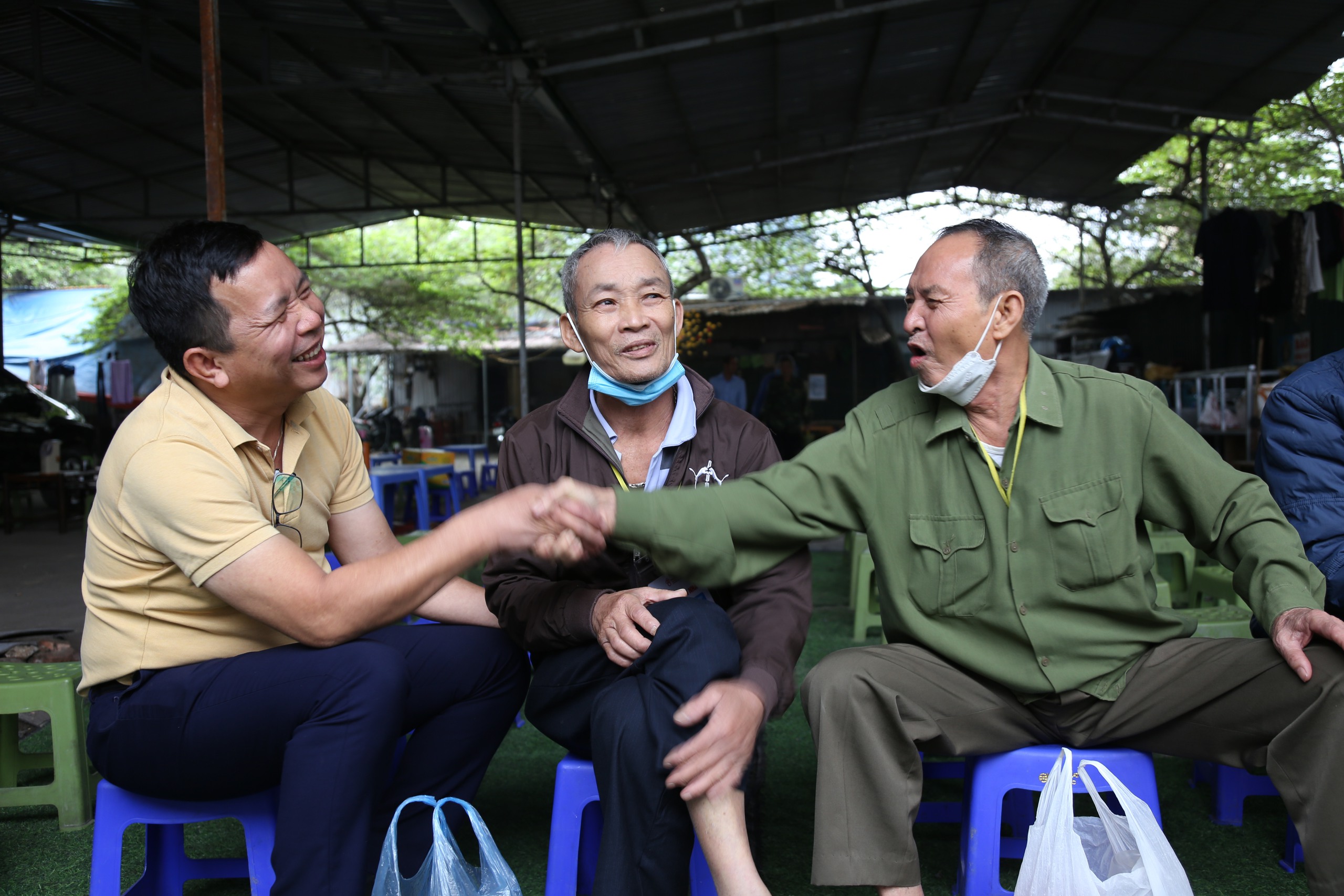 Phiên Chợ Trái Tim - Mái nhà của những trái tim rực lửa thiện nguyện- Ảnh 31.