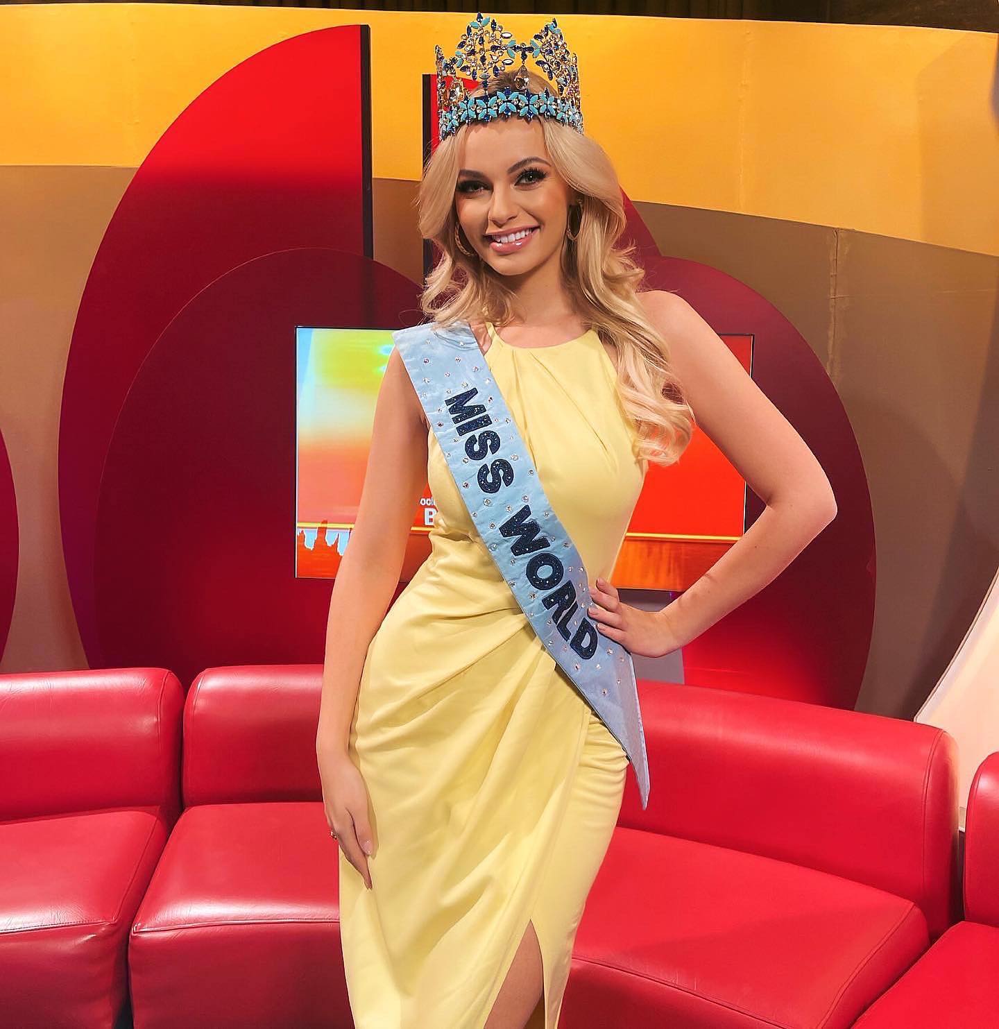 Người đẹp Cộng hòa Séc đăng quang Miss World 2024, Mai Phương trượt Top 12- Ảnh 2.