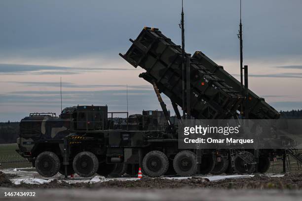 NATO di chuyển tên lửa đến gần biên giới Nga- Ảnh 1.