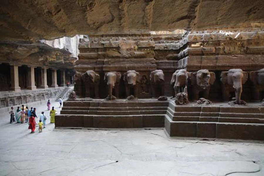 Cận cảnh ngôi đền cổ 1.200 năm tuổi được chạm khắc từ một khối đá khổng lồ- Ảnh 9.