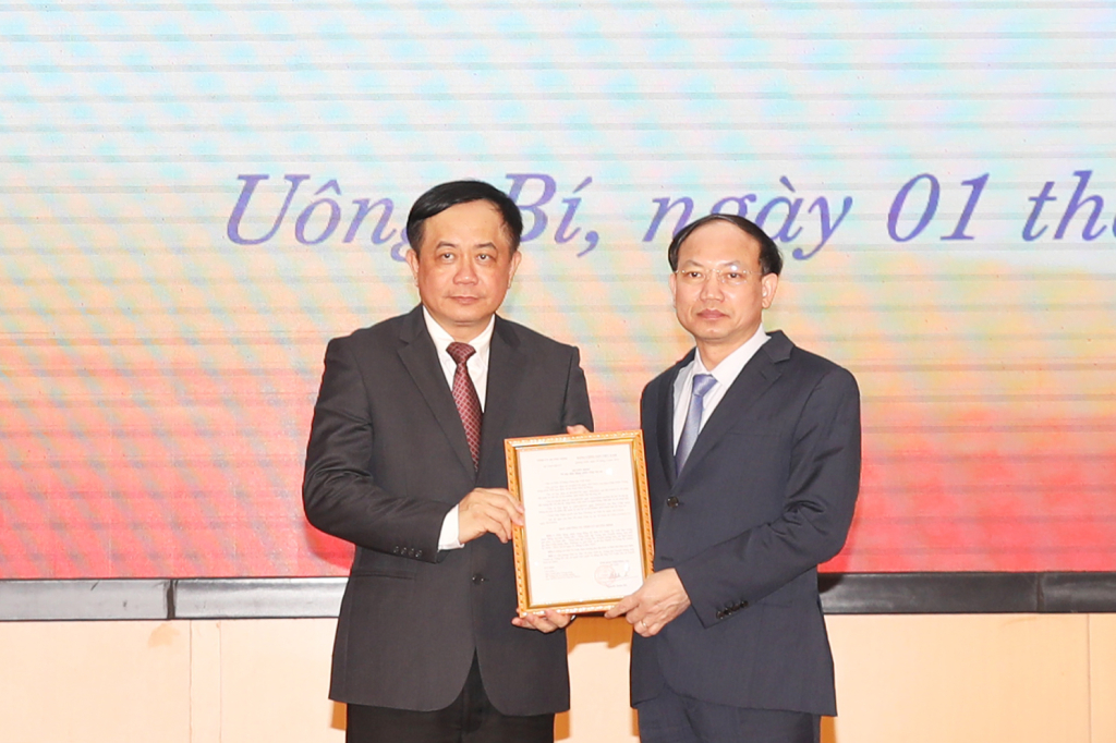 Giám đốc Trung tâm Truyền thông Quảng Ninh làm Bí thư Thành ủy Uông Bí- Ảnh 1.