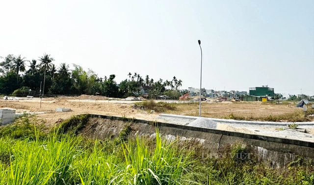 Nguồn thu tiền đấu giá sử dụng đất năm 2024 cho ngân sách Quảng Ngãi dự kiến giảm "sốc"- Ảnh 4.