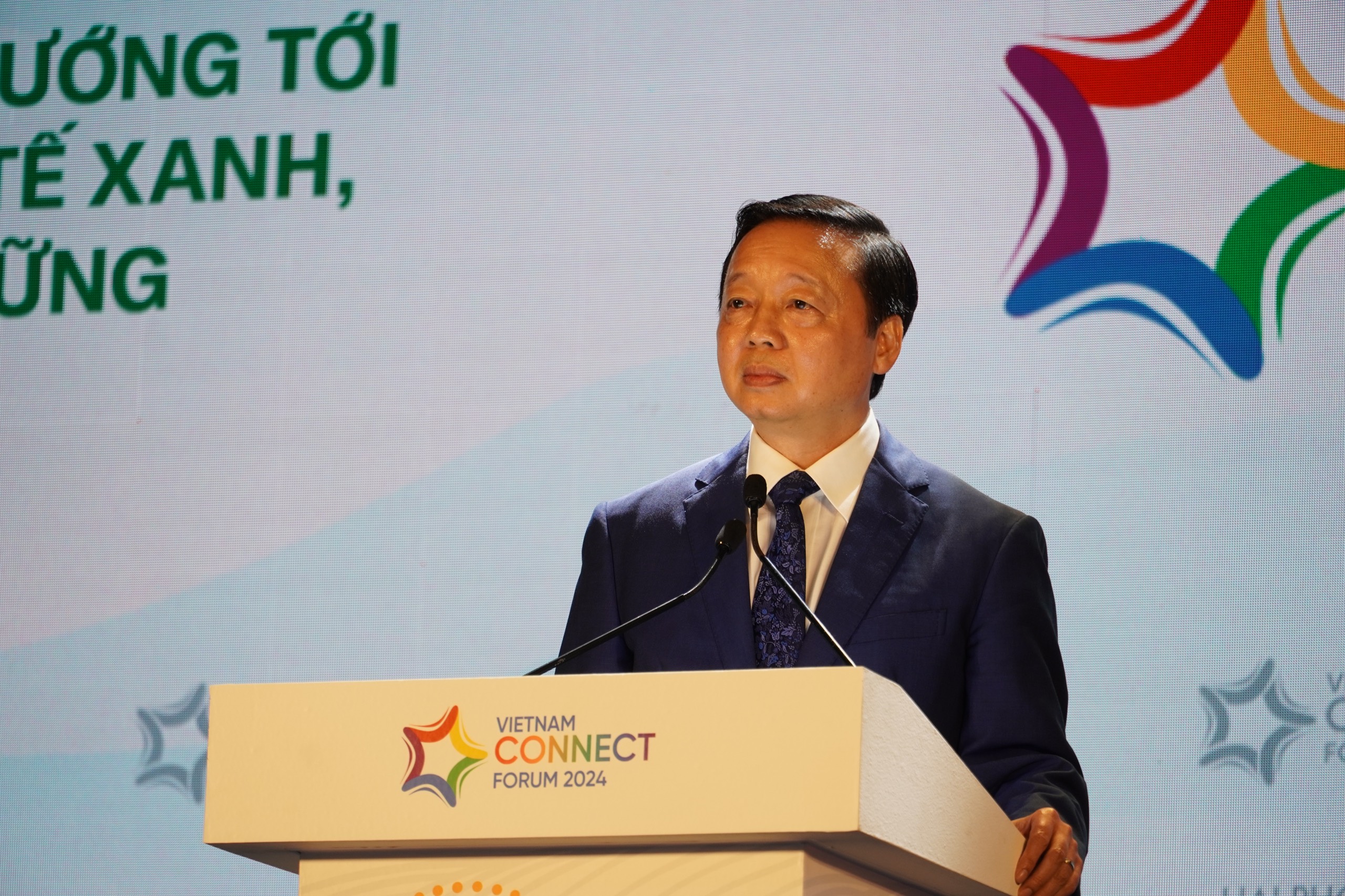 Phó Thủ tướng Trần Hồng Hà: Kỷ nguyên tăng trưởng xanh, ưu thế về đất đai và lao động giá rẻ không còn!- Ảnh 2.