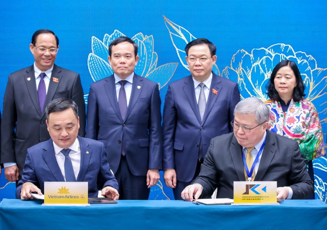 Vietnam Airlines ký hợp tác với tổng giá trị gần nửa tỷ đô tại Trung Quốc- Ảnh 1.