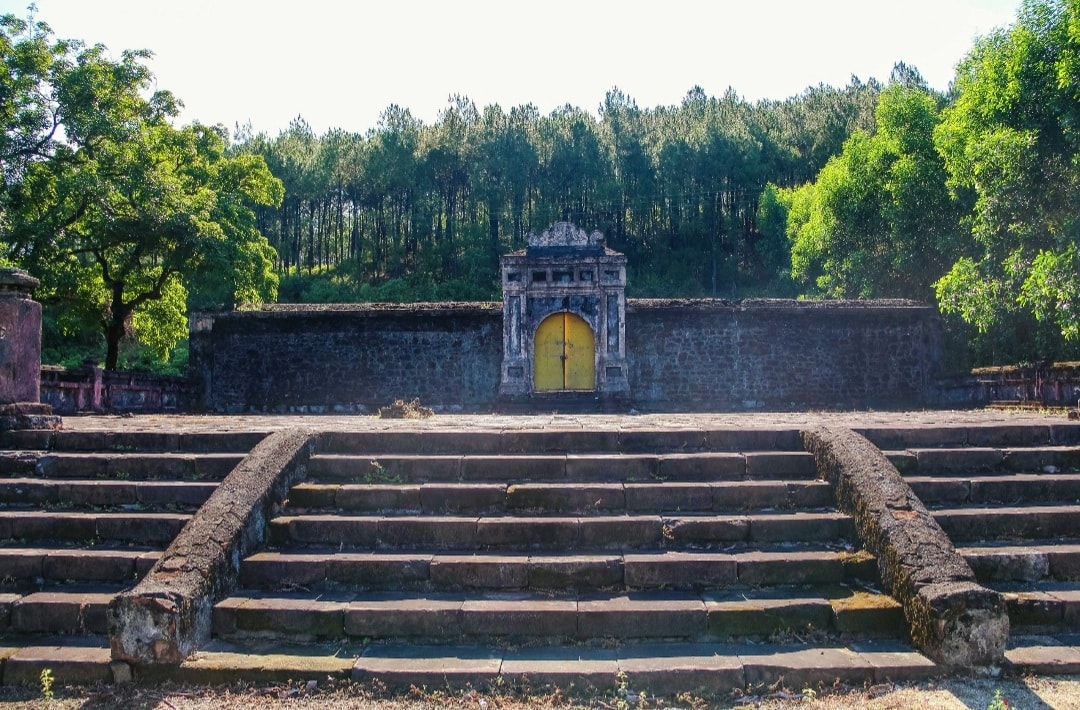 Lăng tẩm Hoàng gia thời nhà Nguyễn tại Huế (phần 1)- Ảnh 12.