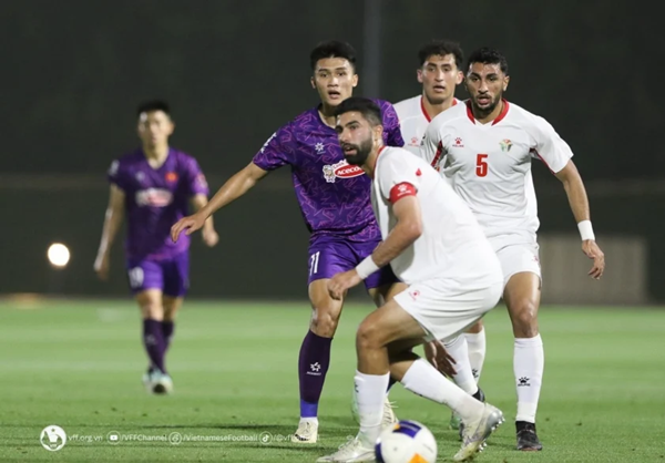Báo Indonesia phản ứng bất ngờ trước thất bại của U23 Việt Nam- Ảnh 1.