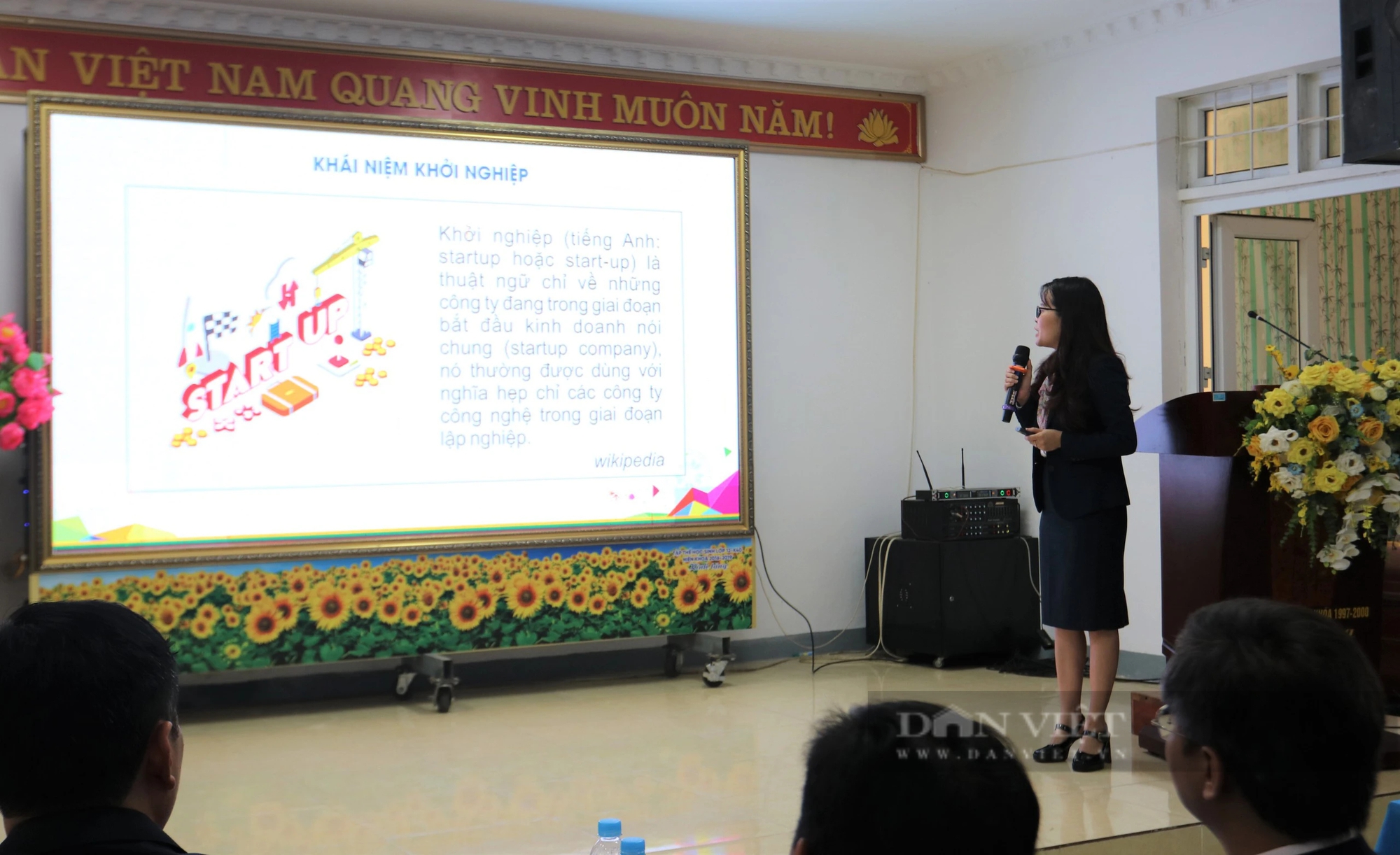 Học sinh Nghệ An hào hứng với hội thảo “Hành trình khởi nghiệp từ trung học phổ thông” của Học viện Nông nghiệp Việt Nam- Ảnh 10.