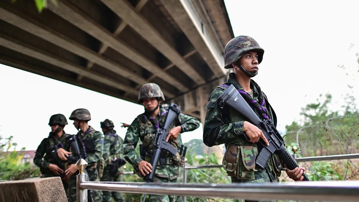 Quân đội Myanmar thất thủ tại thành phố chiến lược Myawaddy- Ảnh 1.