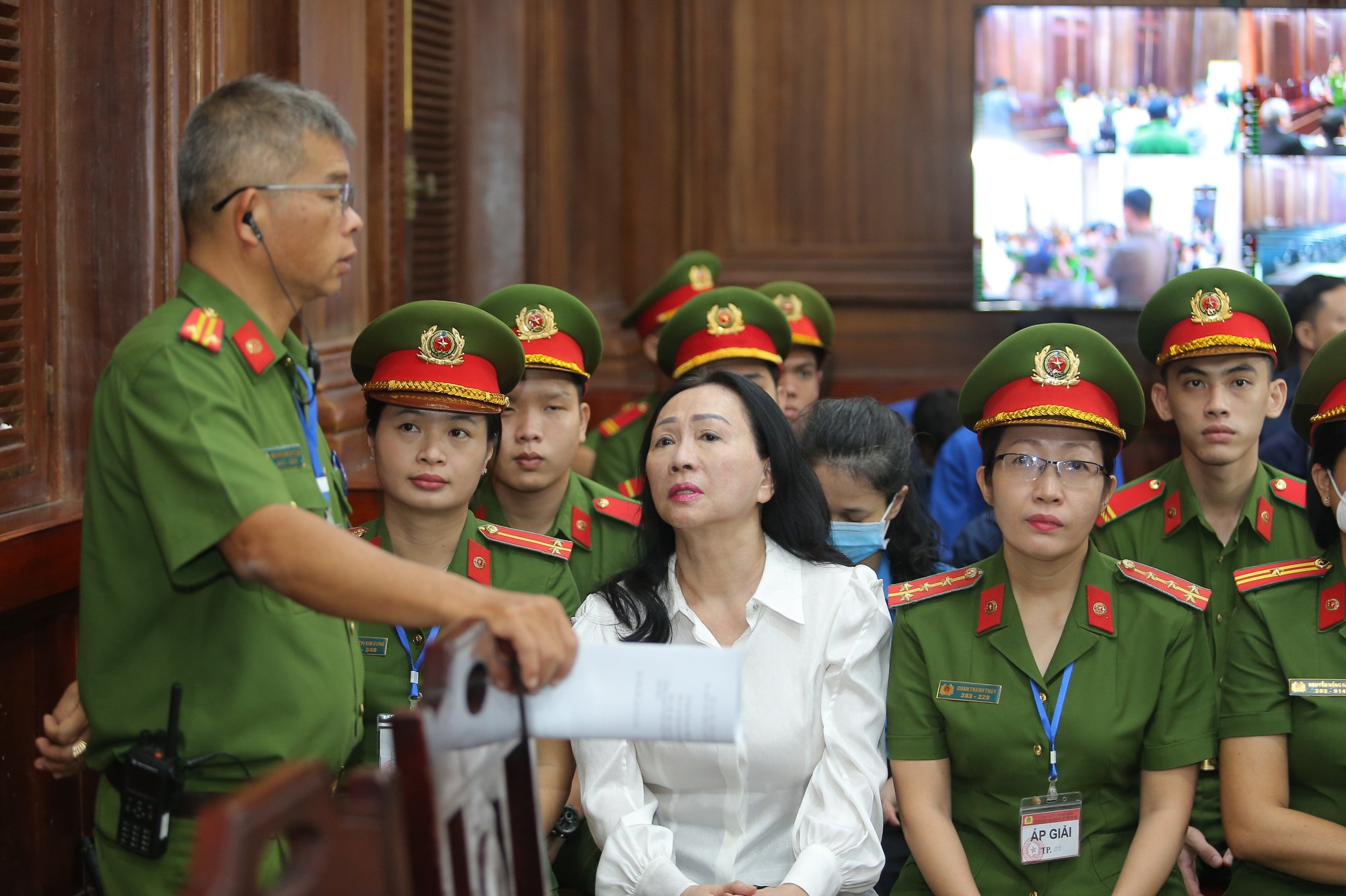 Vụ Chủ tịch Vạn Thịnh Phát Trương Mỹ Lan và 85 đồng phạm: Nhìn lại hơn một tháng xét xử- Ảnh 1.