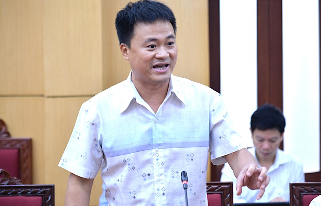 6 Chủ tịch UBND huyện, thị và thành phố ở Quảng Ngãi bị phê bình vì chậm giải quyết hồ sơ đất cho dân- Ảnh 4.