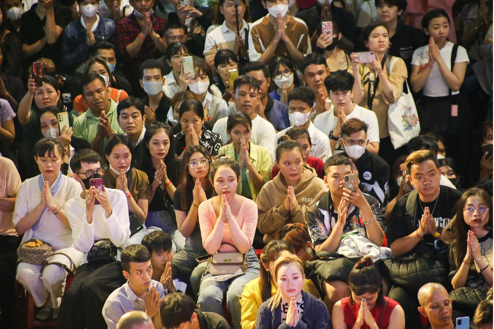 Hàng ngàn đồng bào tham gia lễ hội Tết Chôl Chnăm Thmây tại TP.HCM- Ảnh 6.
