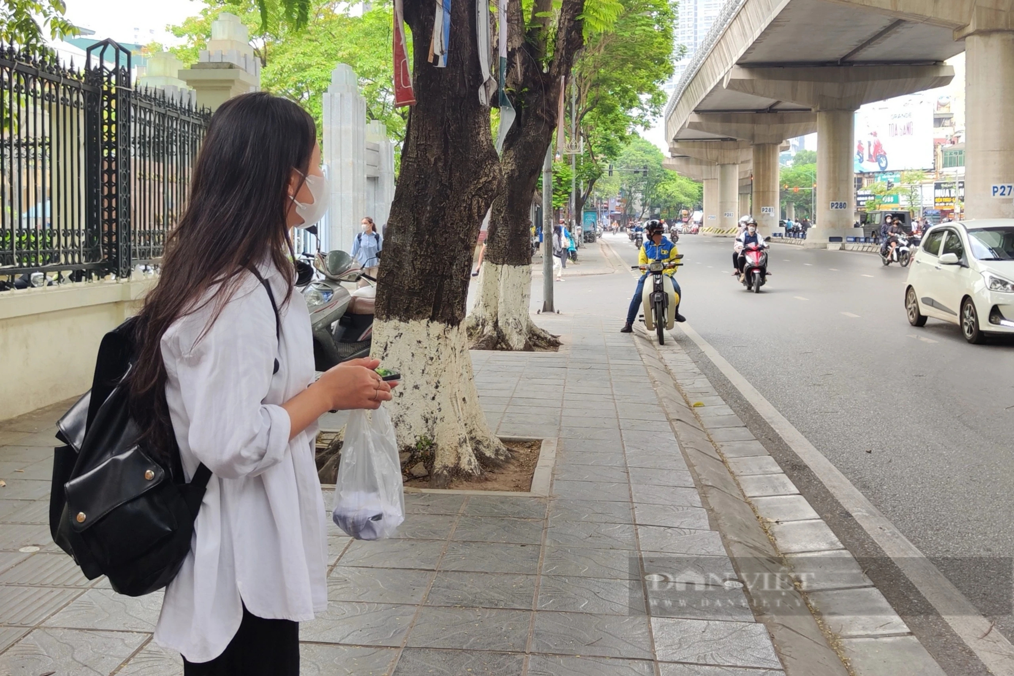 Người dân Hà Nội đánh giá thẳng thật về dịch vụ thẻ xe buýt “ảo”- Ảnh 1.