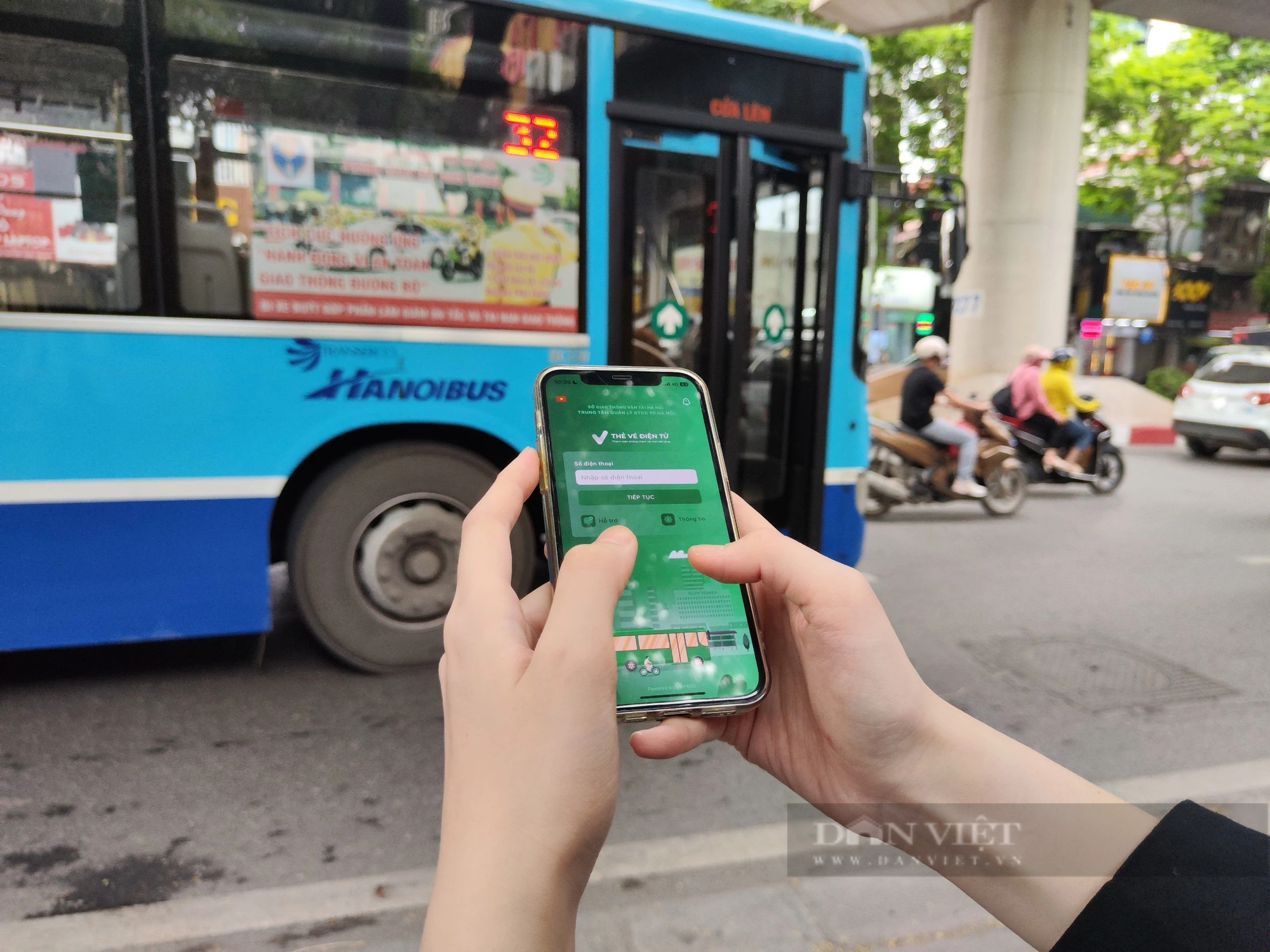 Người dân Hà Nội đánh giá thẳng thật về dịch vụ thẻ xe buýt “ảo”- Ảnh 2.