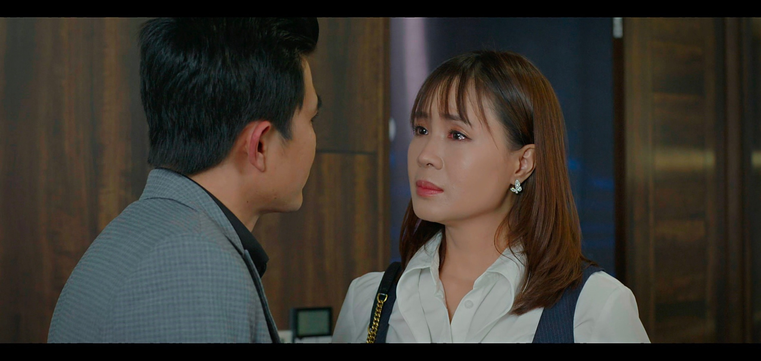 Hồng Diễm hé lộ thay đổi gây "choáng" của Ngân Hà trong phim "Trạm cứu hộ trái tim"- Ảnh 2.