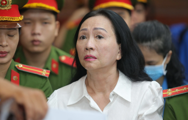 Hé mở về doanh nghiệp phải nộp lại hơn 2.300 tỷ đồng để đảm bảo thi hành án cho bà Trương Mỹ Lan- Ảnh 1.