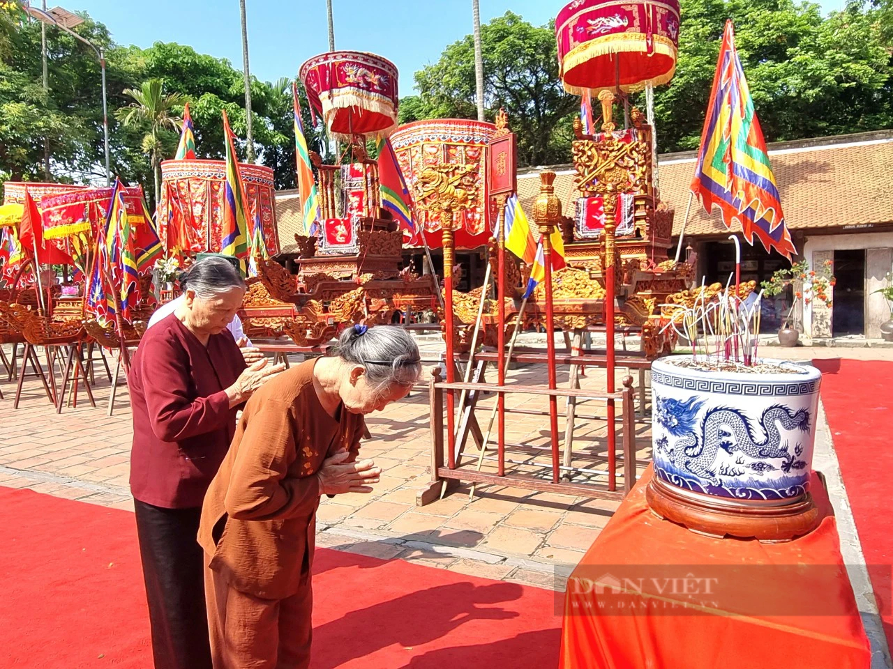 Ninh Bình: Độc đáo lễ hội đền Thánh Nguyễn năm 2024- Ảnh 3.
