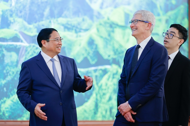 Thủ tướng Chính phủ đề nghị Tim Cook đưa doanh nghiệp Việt Nam vào sâu chuỗi giá trị của Apple- Ảnh 1.