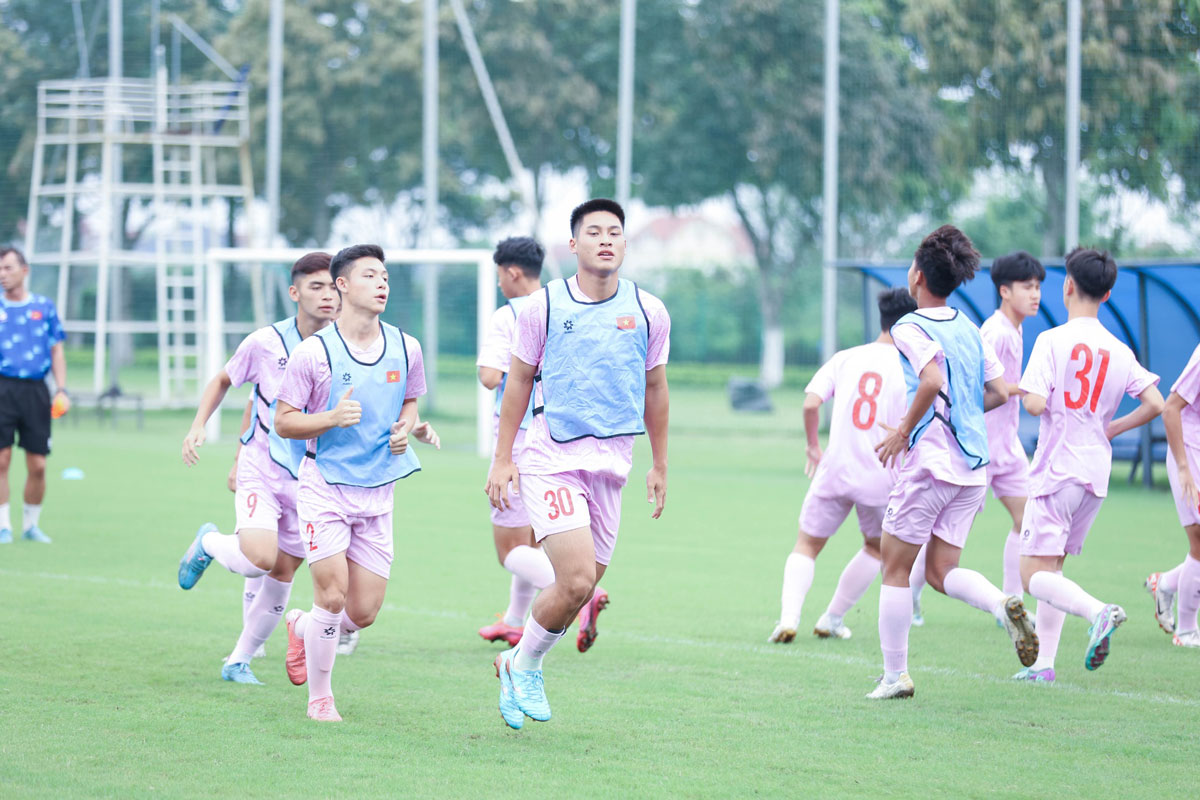 Lịch thi đấu VCK U23 châu Á 2024 ngày 17/4: Chờ chiến thắng của U23 Việt Nam- Ảnh 1.